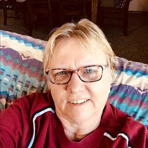 Meet your Posher, Nina